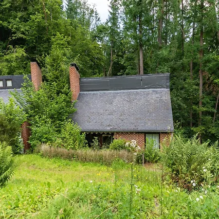 Feriehus In Hastiere Near Freyr Castle Blaimont